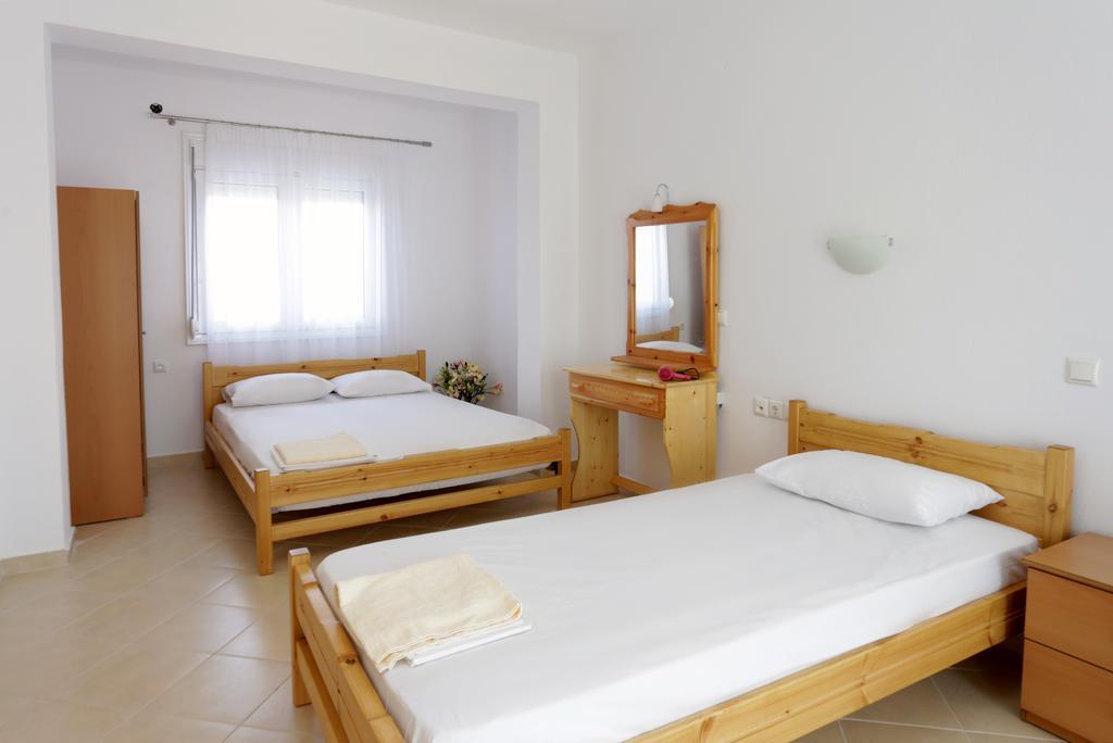 Apartment Studios Evrika