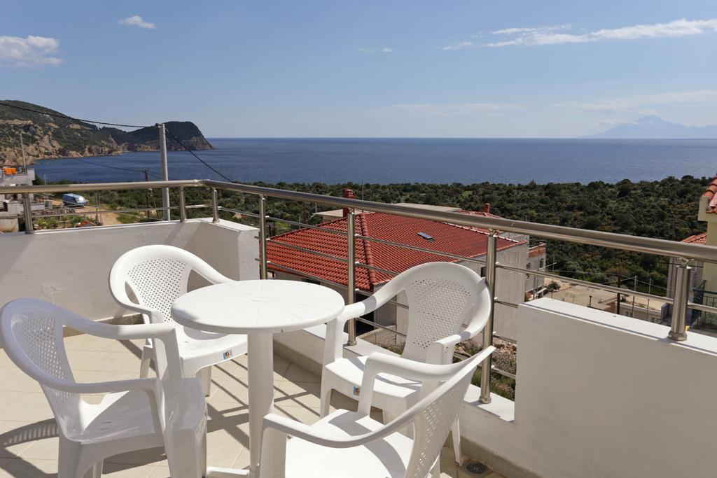 Studios Evrika Apartment Skala Marion